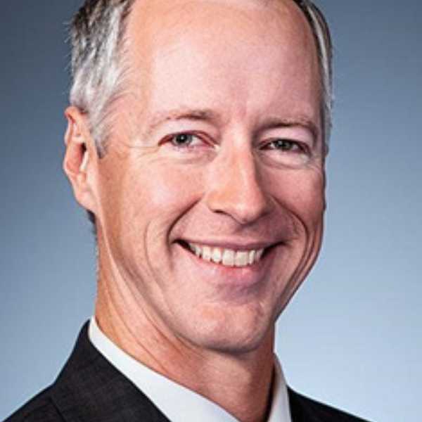 mark benden headshot