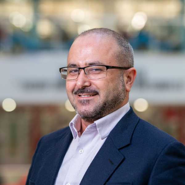 Genny Carrillo headshot